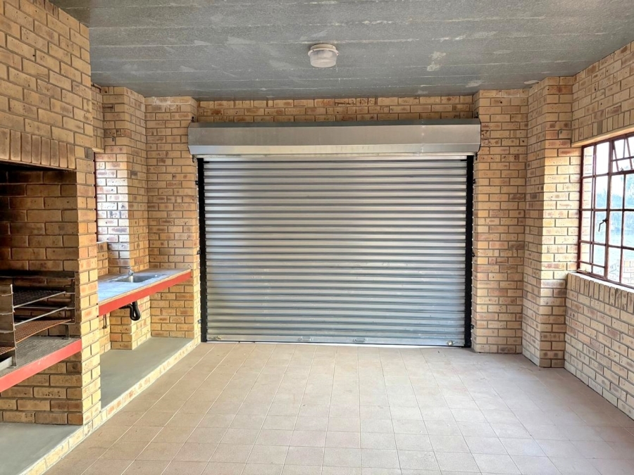 3 Bedroom Property for Sale in Bloemhof North West
